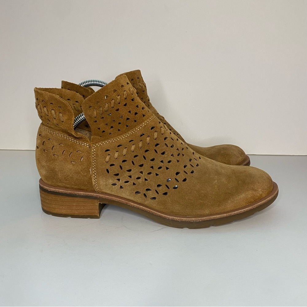 Sofft Womens Bristow Ankle Boots Saddle Suede Block Heel Size 8 1/2